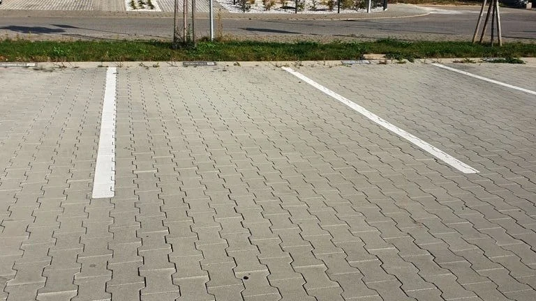 REZERVOVANÉ Na predaj novovybudované parkovacie miesto o