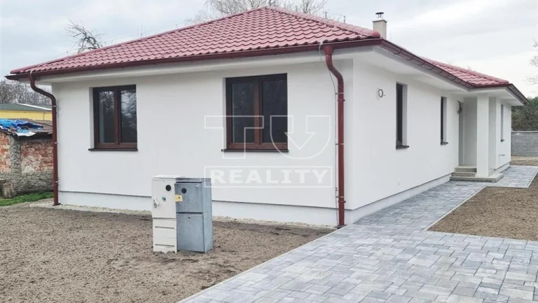 EXKLUZÍVNE - Novostavba - skolaudovaný 4.izb.rod.dom...