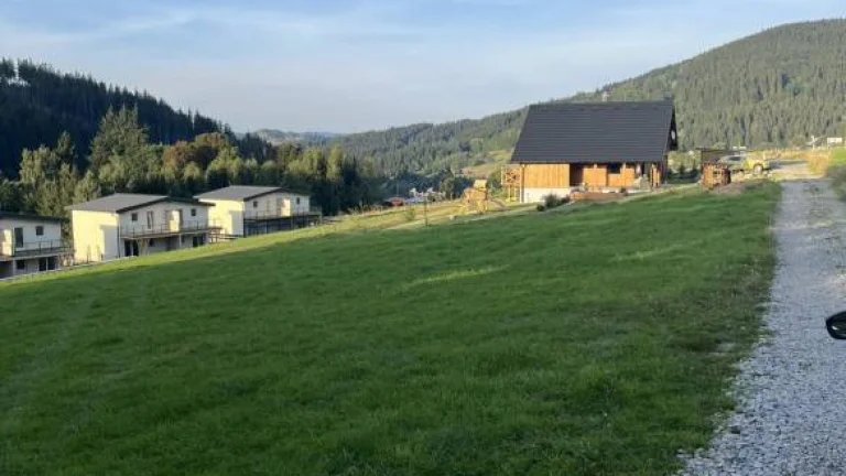 Predaj: Pozemok určený na výstavbu chaty v obci Makov (123-P