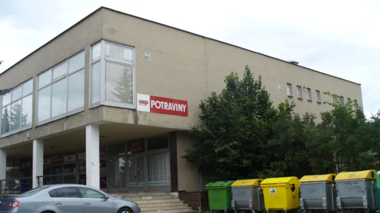 Prenájom skladových priestorov, prípadne obchodných