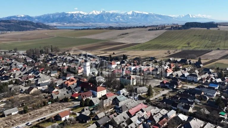 Na predaj 3 izbový byt s garážou - Partizánska Ľupč…
