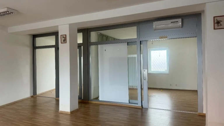 DVOJKRÍŽNA, BA II, Pod.Biskupice - prenájom obchodného pries