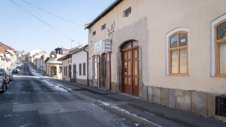 Znížená cena Rodinný dom s obchodnými priestormi v Levoči