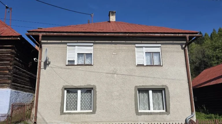 Na predaj dom v krásnej prírode v obci Šumiac