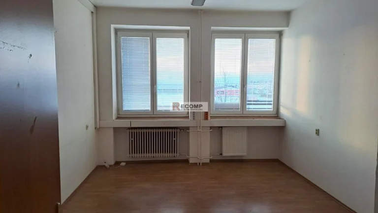 Kancelárske priestory na prenájom 18,7 m2, Poprad - Západ
