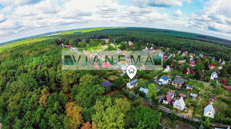 Exkluzívne ponúkame murovanú chatu v obci Lozorno
