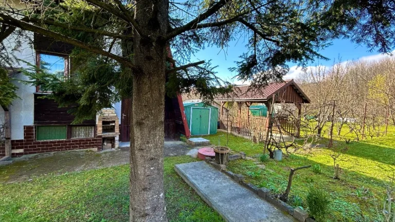 Na predaj záhradná chata (BOGDANKY)
