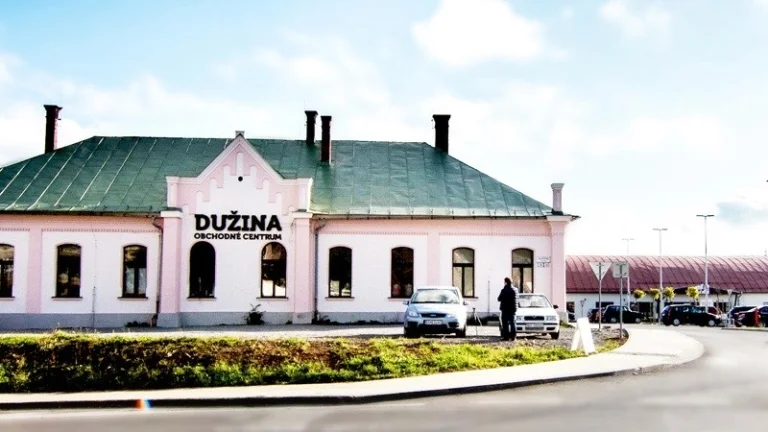 Lukratívne obchodné centrum v Banskej Štiavnici