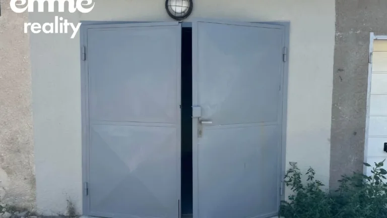 Na predaj garáž v Dunajskej Strede