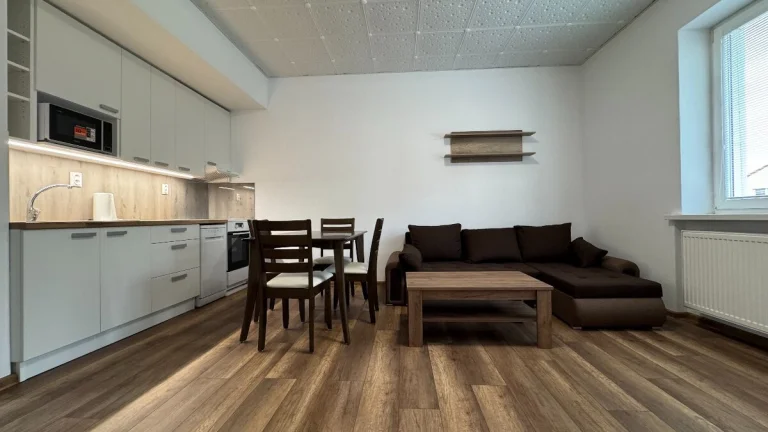 Prenájom 3 izbového mezonetového bytu v rodinnom dome102 m2