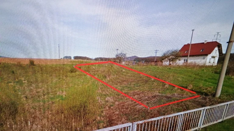Pozemok v intravilane obce