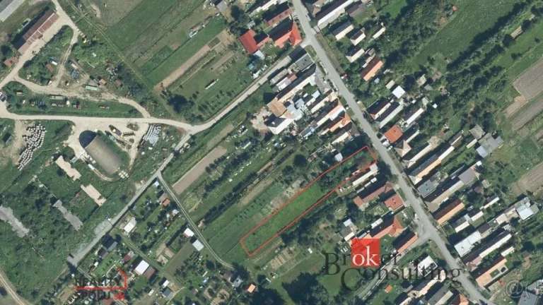 Na predaj stavebný pozemok v obci Mikušovce, okres Lučenec