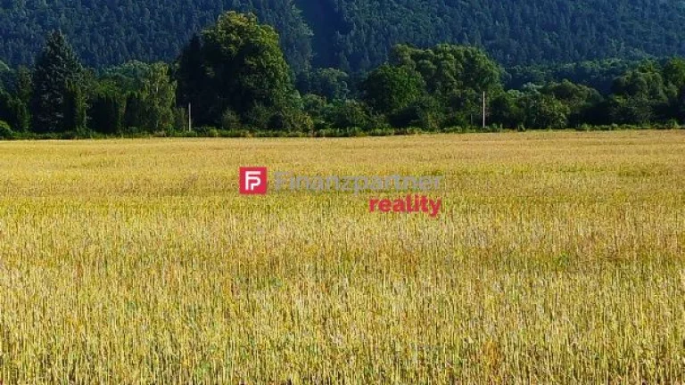 Investičný pozemok na predaj