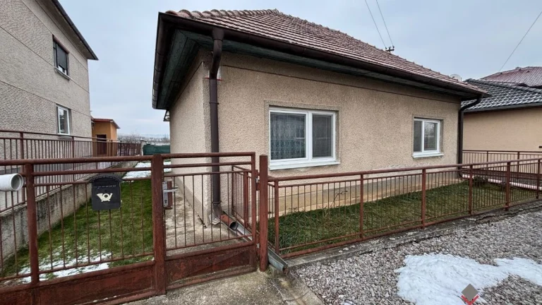 Rodinný dom Krušovce / časť Dolné Chlebany