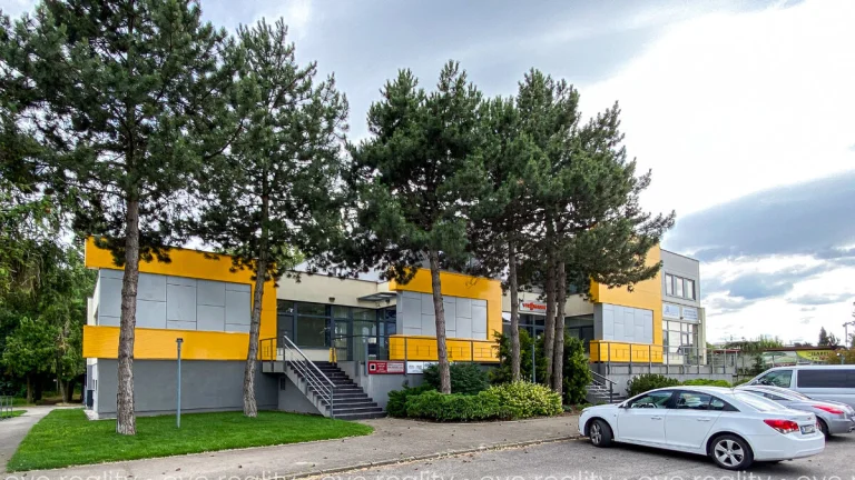 Na prenájom moderné kancelárske a skladové priestory v KN