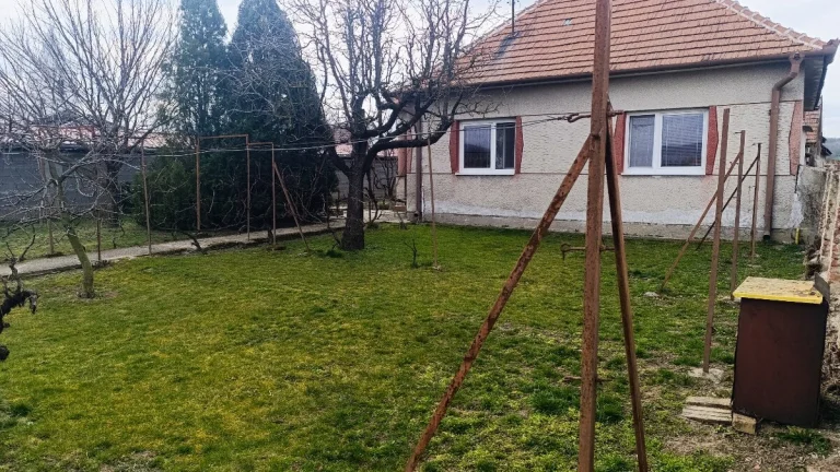 REZERVOVANE - Rodinný dom Hrušovany