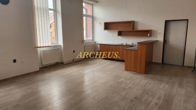 Prenájom kancelárskych priestorov 31 a 39 m2, Prešov