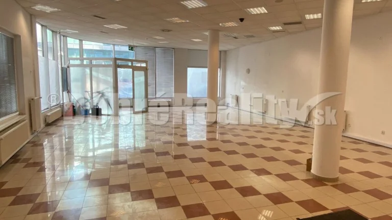 Na prenájom exkluzívne priestory na obchodné alebo kancelárs