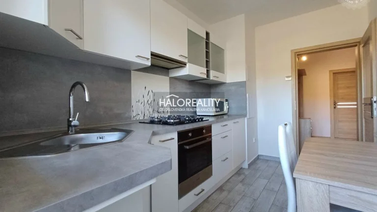 HALO reality - Predaj, trojizbový byt Handlová - EXKLUZÍVNE
