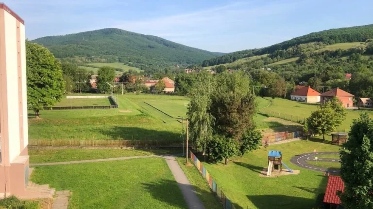 3izbovy byt Cinobaňa