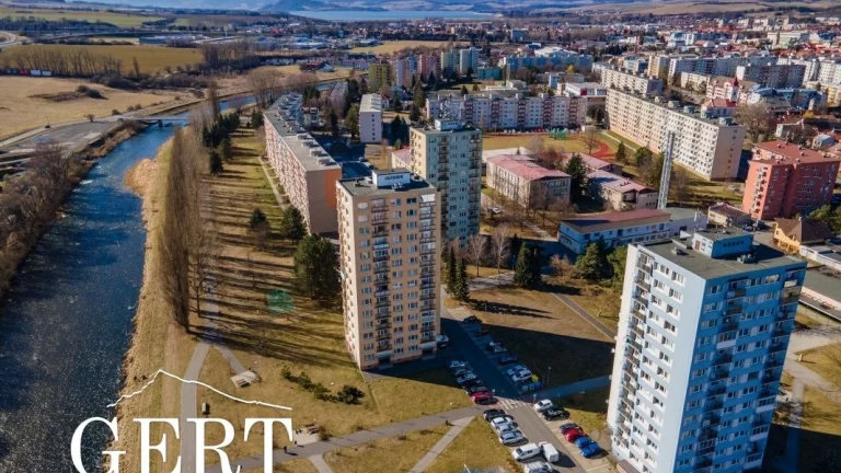 3-izbový byt na predaj - Nábrežie Dr. A. Stodolu - LM.