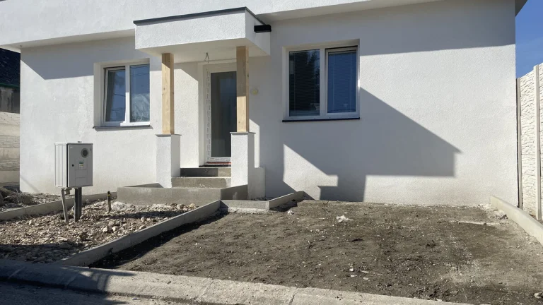 Pekný, moderný 3-izbový rodinný dom na predaj v obci Trhová