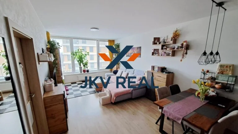 JVK Real ponúka na dlhodobý prenájom štýlový 2-izbový apartm