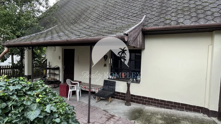 REALITY KOMPLEX s.r.o. Vám ponúka na predaj rodinný dom v ce