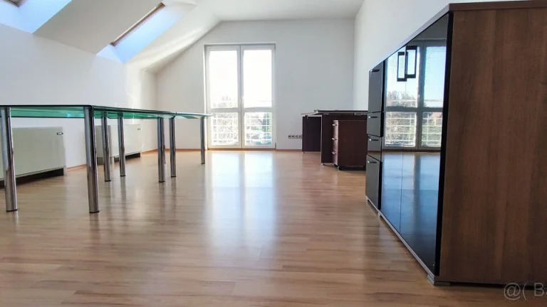 Samostatný kancelársky celok 125 m2 - Podunajské Biskupice
