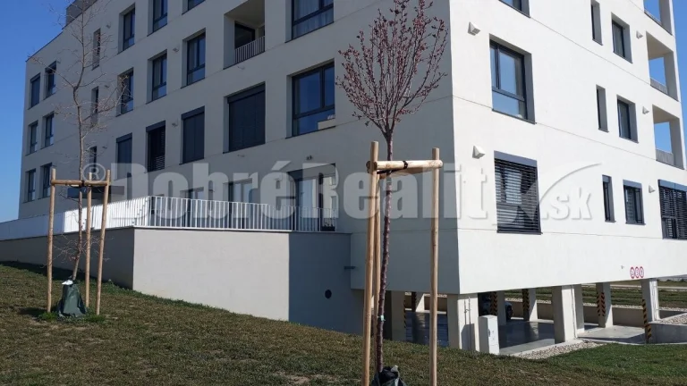 REZERVOVANÉ Užívajte si parádny prenájom v Cisárkach