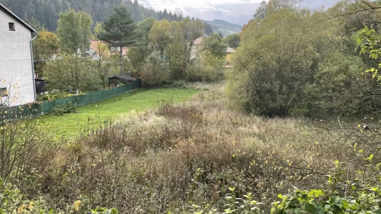 Bez maklérov predám pozemok v lokalite Svrčinovec ID 104745