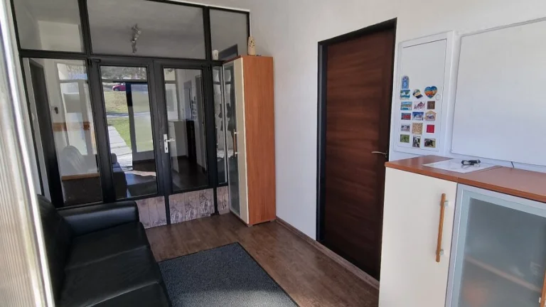 Rodinný dom s veľkým potenciálom-SELCE pri Banskej Bystrici