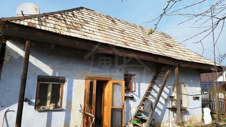 Útulná chalupka v obci Veľká Čalomija