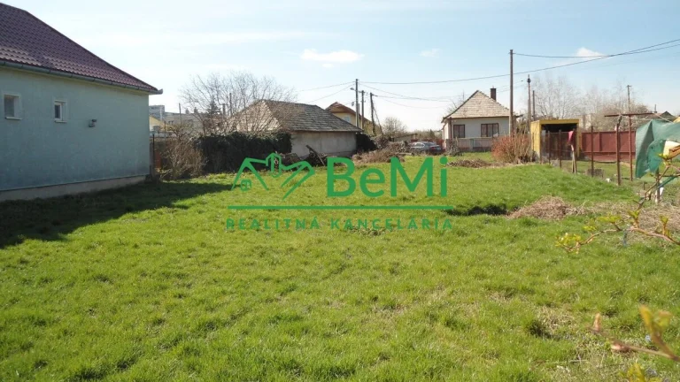 NR - Ivanka pri Nitre - ID: 1248 - 14, stavebný pozemok, šír