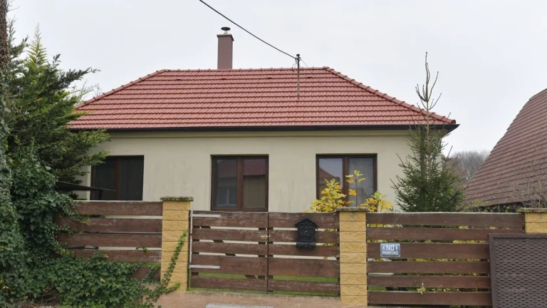 Rezervovaná. Na predaj štýlová chalupa, Záhorie, okres Senic