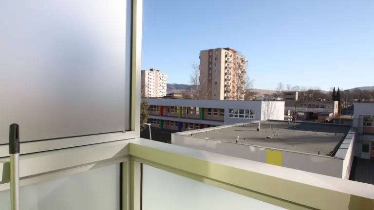 Prenájom 2 izbového bytu, Nálepkova, Brezno