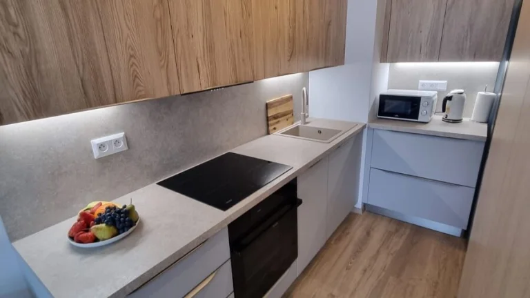 Moderný 2-izbový byt s lodžiou na prenájom – Bajkalská 53A,