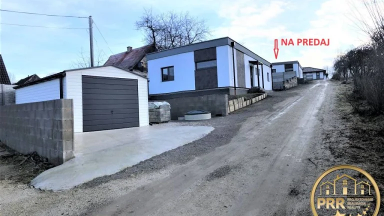 POZOR ZNÍŽENÁ CENA NOVOSTAVBA 4-izb.RD s terasou v D