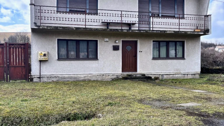 Ponuka na predaj rodinného domu v obci Šávoľ
