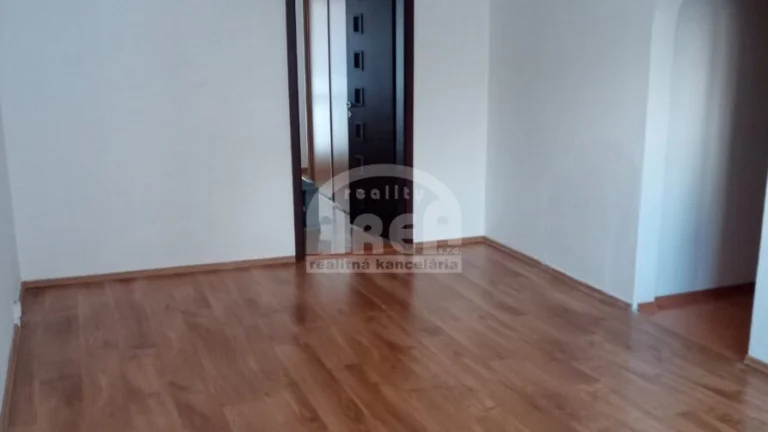 3- izbový byt v meste Humenné
