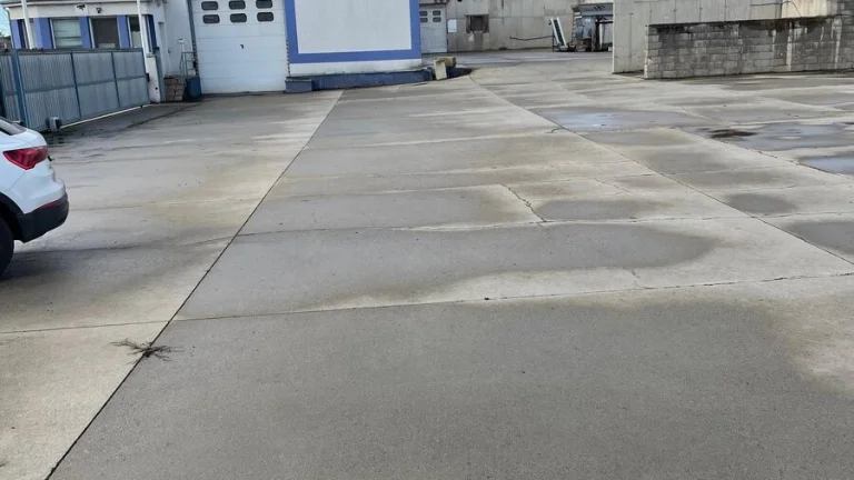 Senec - prenájom - výrobná hala, vonkajšie plochy