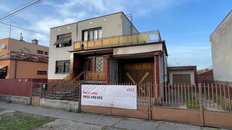 Na predaj veľký rodinný dom v Diakovciach