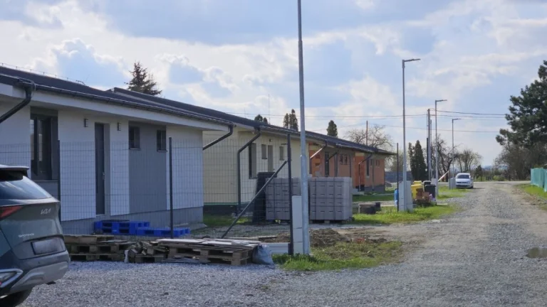 Novostavba bungalov, Perín-Chym, časť Gomboš, 20 km od Košíc
