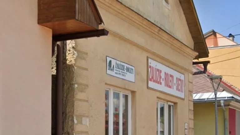 Prenájom domu na námestí v Trstenej