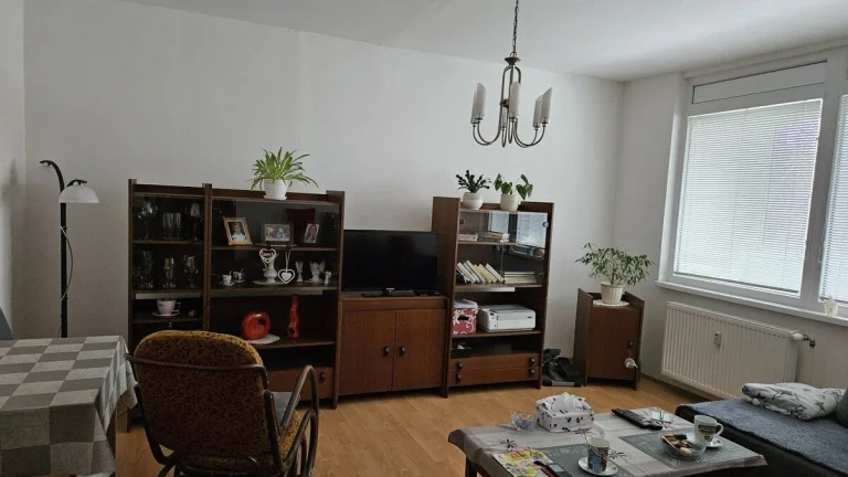 Na predaj 3 byt na sídlisku lll. Rezervované