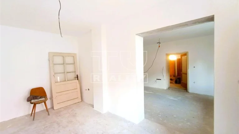 Na predaj rodinný dom v obci Blesovce so záhradou 100 m2