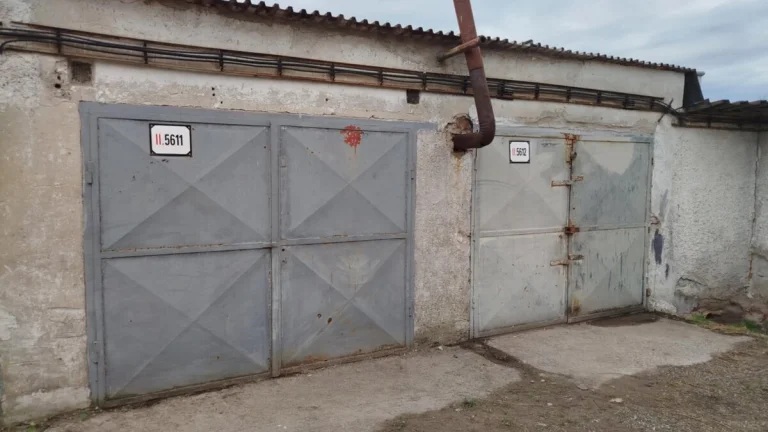 Dvojgaráž Košice s pozemkom v OV
