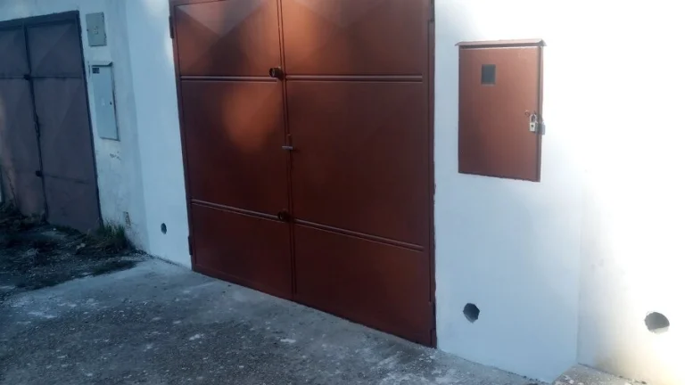 Garaž
