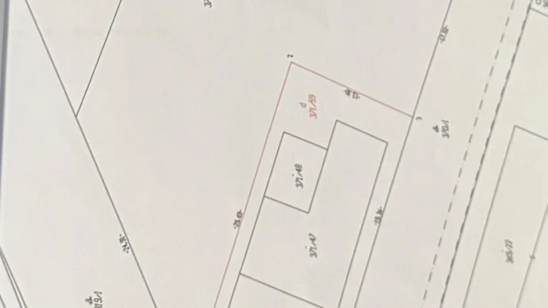 Stavebný pozemok Hlohovec - okolie 900m2