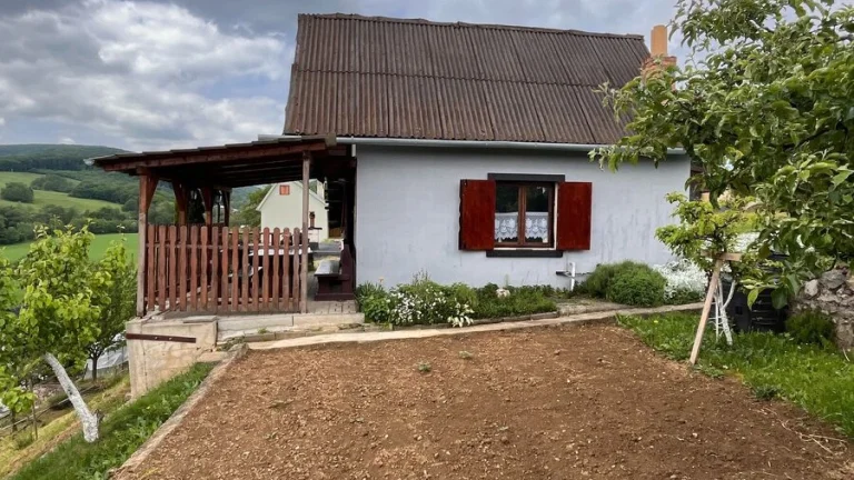 Predám zahradnú chatu Ľuborča - Bočky